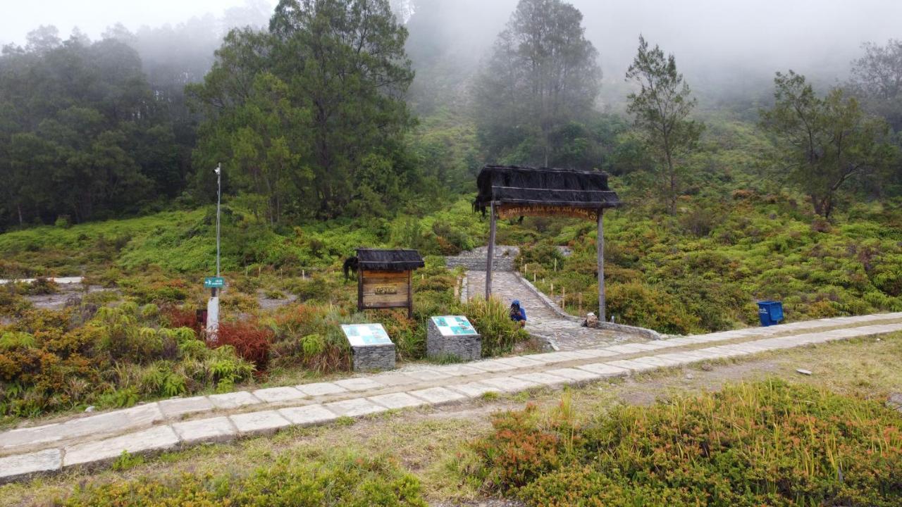 Wisma Kelimutu Енде Екстер'єр фото